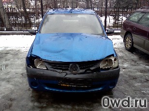 Битый автомобиль Renault Logan